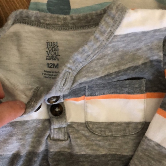 Baby boys like new bundle clothes - Picture 2 of 4